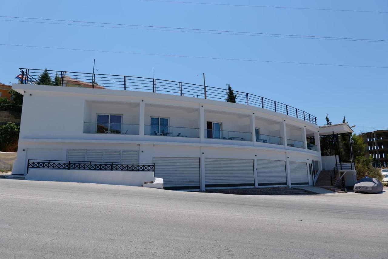 Lumi Hotel