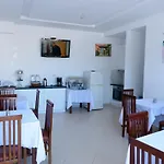 Lumi Hotel