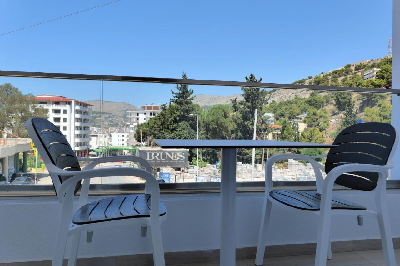 Hotel Lumi *